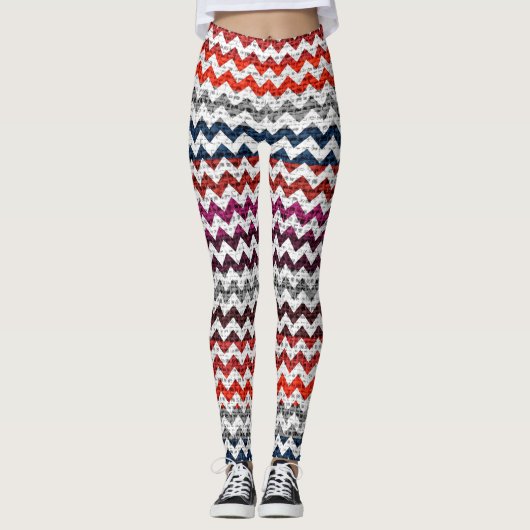 White Grey Red Chevron Pattern Burlap Kijk Leggings (Voorkant)