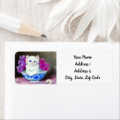 White Kitten met roze bloemen Etiket (Insitu)