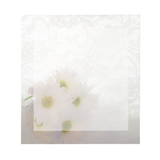 White Lace en Daisies Wedding Notitieblok (Voorkant)