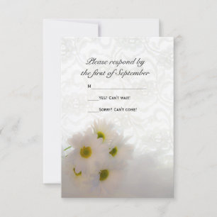 White Lace en Daisies Wedding RSVP
