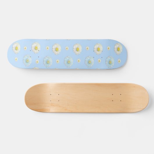 White & light blue Daisy Pattern Skateboard (Horizontaal)