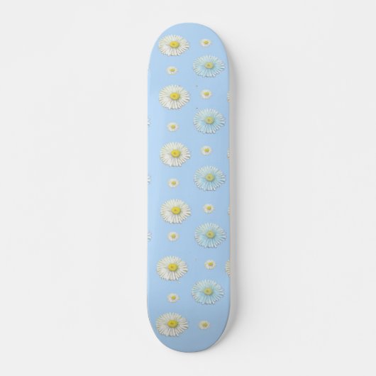 White & light blue Daisy Pattern Skateboard (Voorkant)