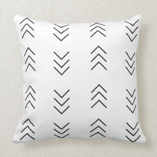 White met Black Arrow Mud Cloth Pattered Kussen