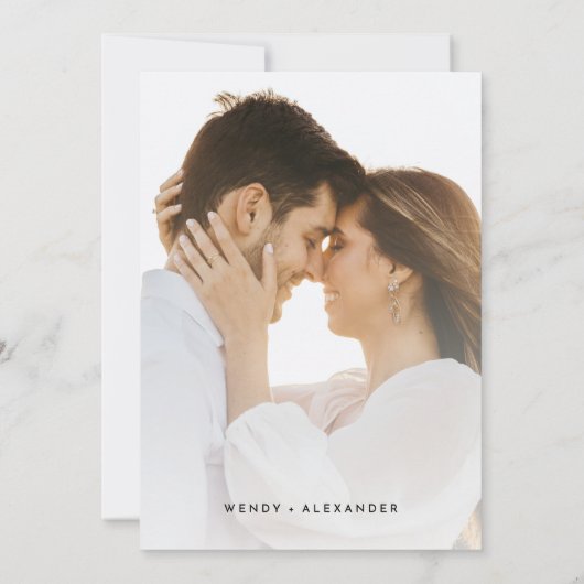 White Modern Script We're Engaged Photo Verloving Kaart (Achterkant)