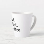 White mug With desing Latte Mok (Rechterhoek)