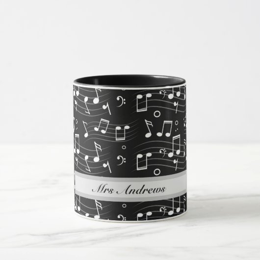 White music notes on black background  mok (Midden)