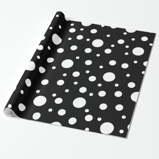 White op Black Polka Dot Pattern Cadeaupapier (Uitgerold)