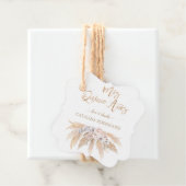 White Orchid Blush Rozen Pampas Grass Quinceañera Bedankjes Labels (In situ)