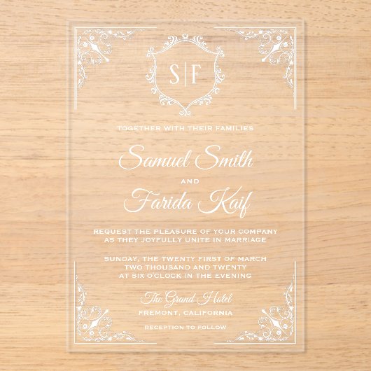 White Ornate Monogram Wedding Acryl Uitnodigingen (Voorkant)