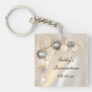 White Pearl en Diamond Buttonnen Quinceñera Sleutelhanger