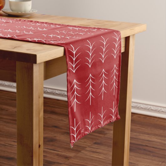 White Pines Pattern Red Kerstmis Runner Medium Tafelloper (Voorbeeld)