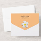 White Plumeria Flower with Golden Sunset, Weddensc All In One Uitnodiging (Achterkant)