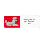 White Poodle on Red Carpet Kerstmis Etiket (Voorkant)