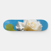 White Rose Beauty Skateboard (Horizontaal)