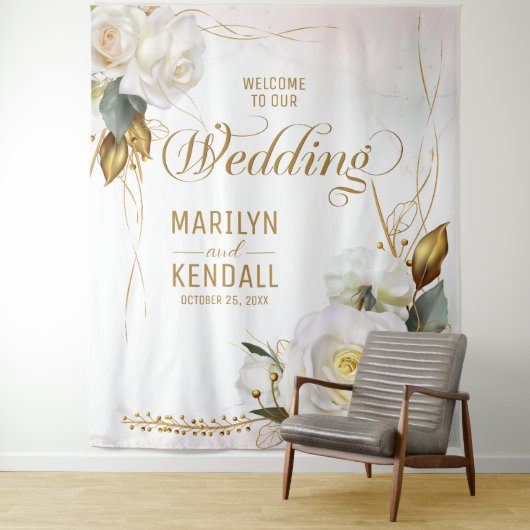 White Rose Gold Romantic Floral Wedding Backdrop Wandkleed (In situ)