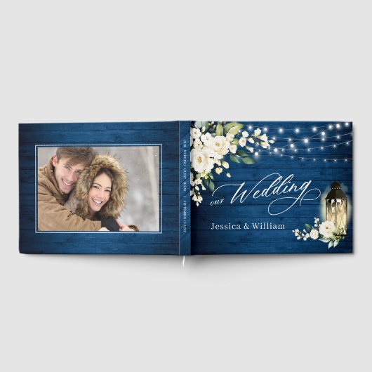 White Roses Blue Wood Lantern PHOTO Wedding Gastenboek (Volledig)