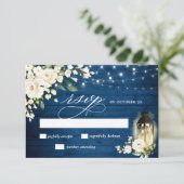 White Roses Blue Wood Lantern Wedding RSVP Kaartje (Staand voorkant)