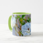 White Roses Garden Art Mug Cup (Devant gauche)