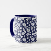 White Roses Leaves Navy Blue Background Pattern Mok (Voorkant links)
