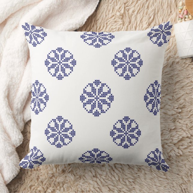 White & Royal Blue Modern Cross Stitch Lace Kussen (Deken)