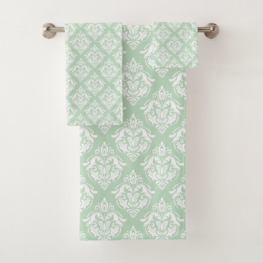 White & Sage Green Floral Damasks Pattern (En situation)