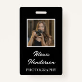 White Script Typografie Foto Badge (Voorkant)