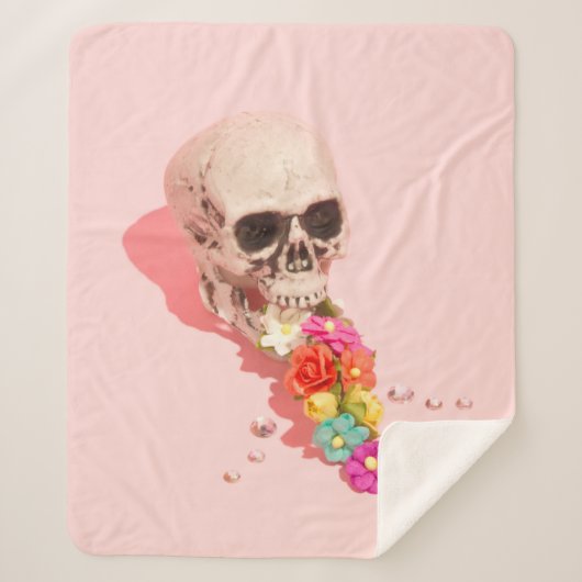 WHITE SKULL CENTERPIECE SHERPA DEKEN (Voorkant)