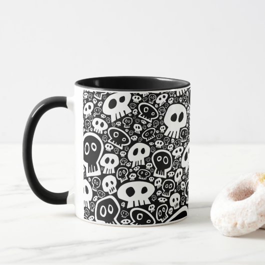 White Skull Pattern Mok (Met donut)