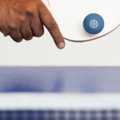 White Snowflake Design on Blue Pingpongballen (Peddel)