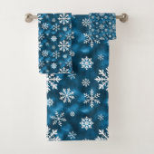 White Snowflake Pattern On Blue Winter (En situation)
