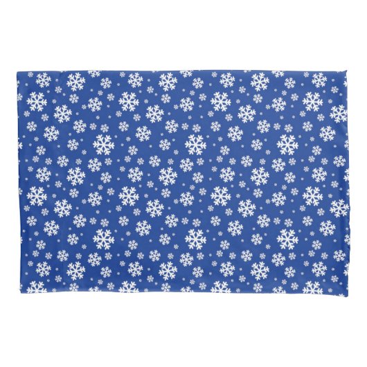 White Snowflakes on Dark Blue Winter Pattern Kussensloop (Voorkant)