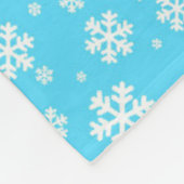 White Snowflakes on Light Blue Winter Pattern Fleece Deken (Hoek)