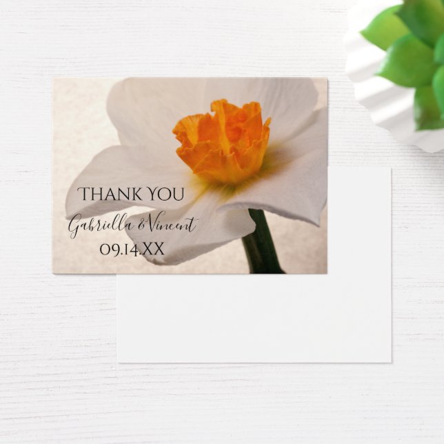 White Spring Daffodils Wedding Favor Labels Visitekaartjes (Bureau)