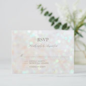 White Subtle Glitter Bokeh Wedding RSVP Kaart (Staand voorkant)