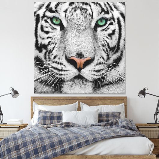 WHITE TIGER FACE CLOSE-UP CANVAS AFDRUK (Insitu (Slaapkamer))