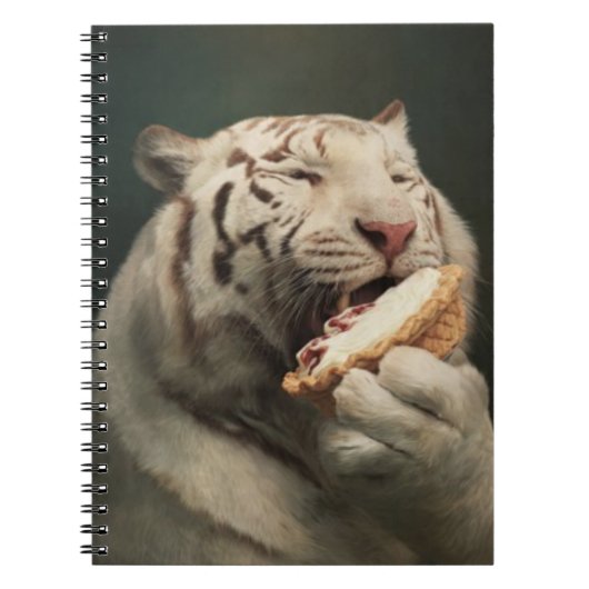 White Tiger Pie Notes – Elegant Notebook Notitieboek (Voorkant)