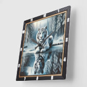 White Tiger Snow Reflection Vierkante Klok (Hoek)