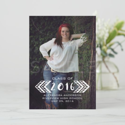 White Tribal Aztec - Faire-part d'obtention d'un d (Debout devant)