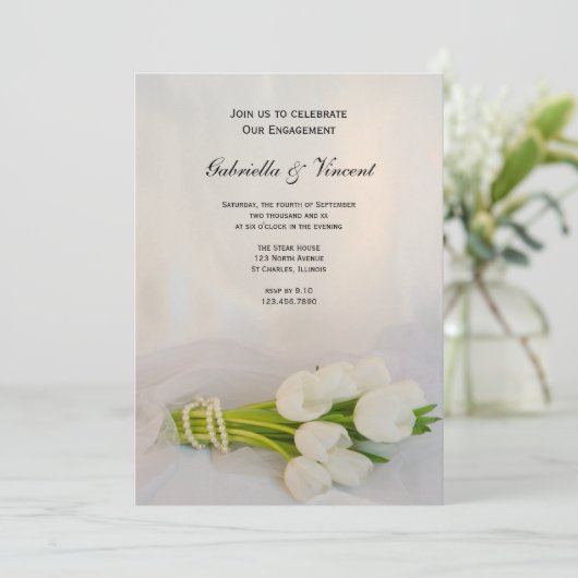 White Tulip Bouquet Spring Engagement Party Kaart (Staand voorkant)