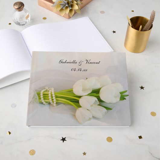 White Tulip Bouquet Spring Wedding Gastenboek (Voorkant open)