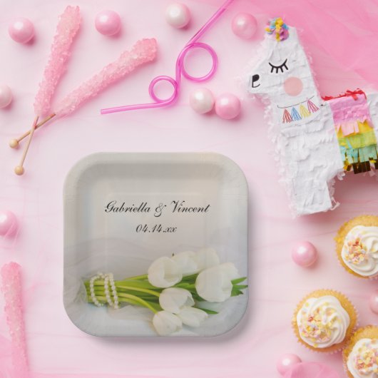 White Tulip Bouquet Spring Wedding Papieren Bordje (Feest)