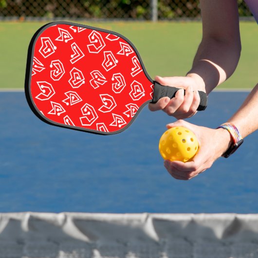 White Valentijnse' Mazes Pickleball Paddle (Insitu)