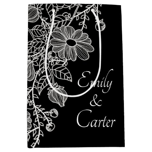 White Wedding Lace on Black Medium Cadeauzakje (Voorkant)