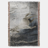 White Winter Horse in Mountain Forest Deken (Voorkant Verticaal)