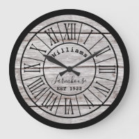 White Wood Farmhouse Nom de famille Grande horloge