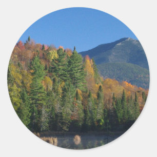Whiteface Mountain over Little Cherrypatch Pond Ronde Sticker