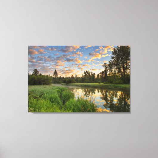 Whitefish River with nice sunrise clouds Canvas Afdruk (Voorkant)