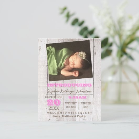 Whitewash Pink Foto geboorteaankondiging Aankondigingskaart (Staand voorkant)