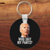 Who My Pants, Funny Anti Joe Biden, Conservative M Sleutelhanger (Voorkant)