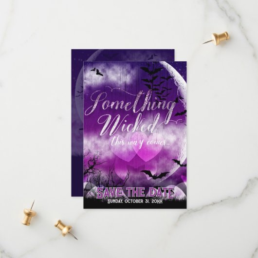 Wicked Fun Halloween Love Moon Save the Date (Voorkant / Achterkant in situ)